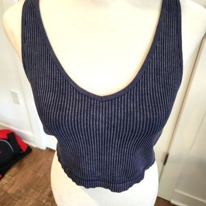 Navy ribbed crop tank